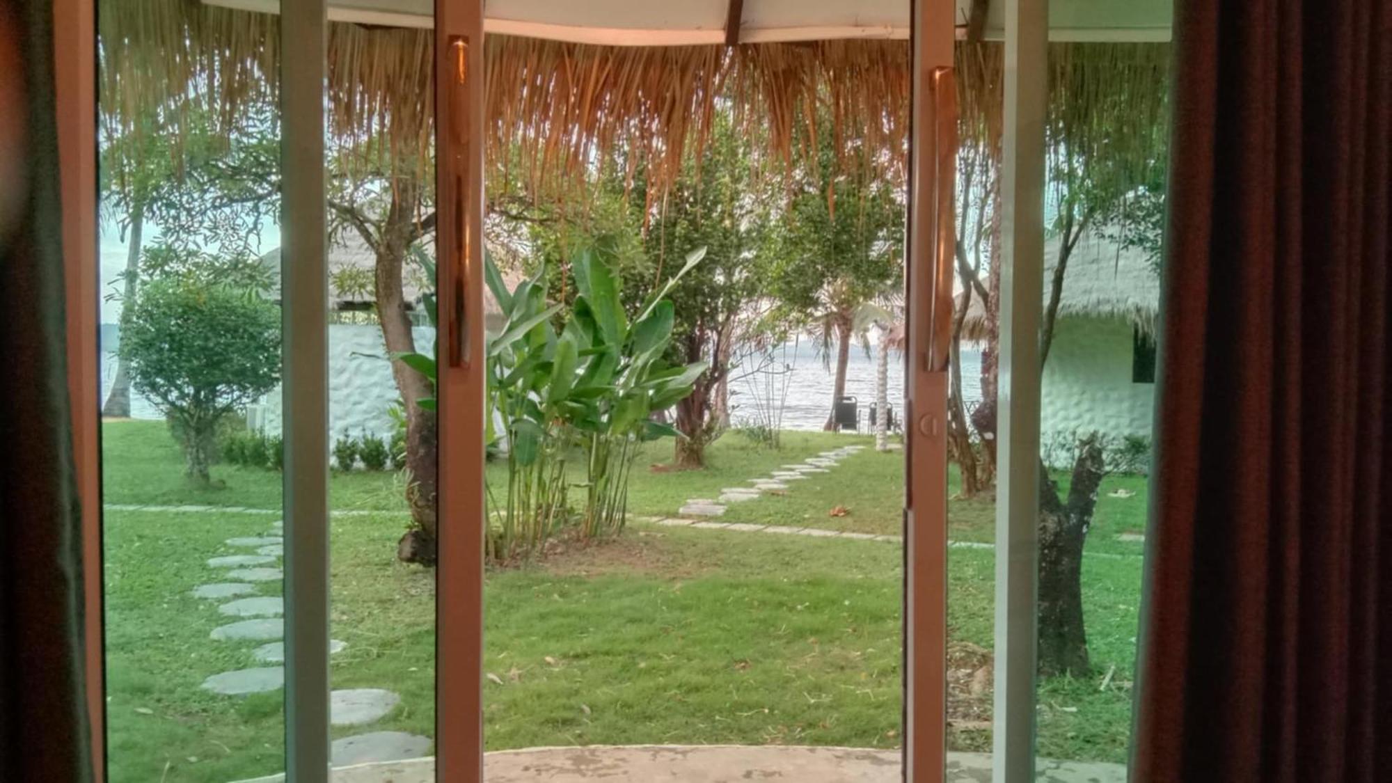 Sunrise Beach Resort Koh Chang Exterior photo
